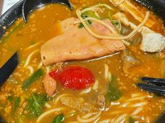 -肥汁米蘭香港米线(宁波路总店)