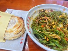 -手擀菠菜面(西康路店)