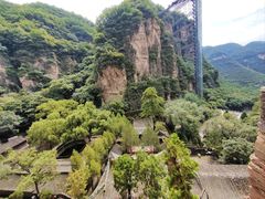-藏山旅游风景区