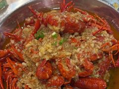 -郑记•不夜城烧烤•龙虾•虾蟹(黄鹤楼店)