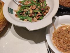 -绿草地·湘菜(7mall店)