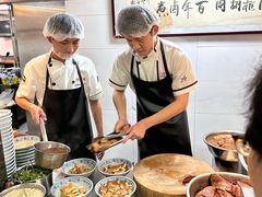 -门框胡同百年卤煮(新街口店)