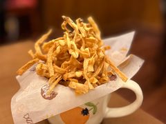 -秘密旅行Bonjour(黑金冠 江南西店)