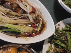 秘制酱油鸡-喜洋洋(中山四路店)