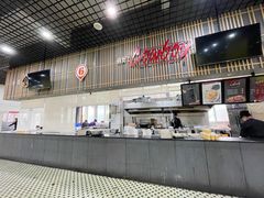 -重庆鲁能巴蜀中学食堂