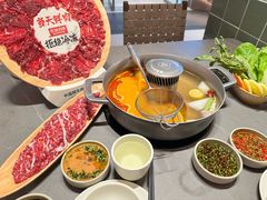 -左庭右院鲜牛肉火锅(浦江欢乐颂店)