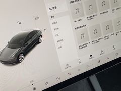 -TESLA 特斯拉(上海太古汇体验店)