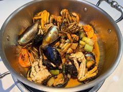 -七欣天香辣蟹火锅(无锡金太湖国际城店)