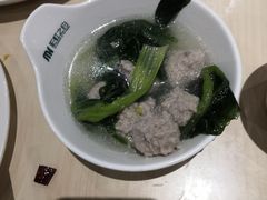 小白菜汆丸子-梦航彩虹之约自助餐厅(华府天地店)