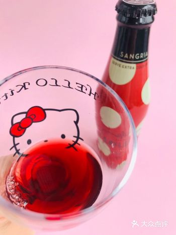 LOLEA 萝莉亚介款是蛮适合女生喝的酒！