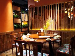 卡座-老滇山寨•云南特色菜•地方菜•民族风情歌舞表演(金碧店)