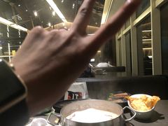 -捞王锅物料理(上海世茂广场店)