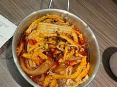 -胖哥俩肉蟹煲(石家庄长安万达店)