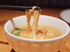 老娘炝锅面-马仕玖煲·融合菜·酥不腻烤鸭(人大店)