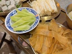 -旧街市鲜货老火锅(大光路店)