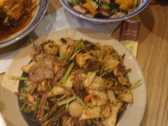 -谷养元(老火车站店)