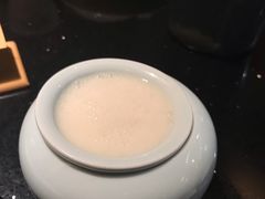 印尼桃胶燕窝-老头儿油爆虾·知味杭州(爱琴海购物中心)
