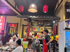 -富正毅三下锅·湘西韵味(天门山索道店)