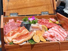 -何发发和牛烧肉·鳗鱼榴莲放题自助(乐峰广场店)