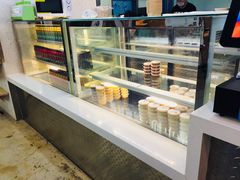 面包甜点陈列柜-SHUBO蔬小盒(三里屯店)