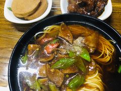 红烧排骨浇头-董记面馆(漳州二路店)