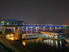 -武昌中华路码头(轮渡站)