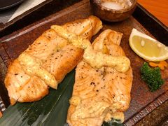 黄油香煎三文鱼-文三酒肆自助放题(新街口友谊广场店)