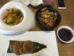 -菩提树·素食餐厅(汇智国际商业中心店)