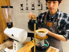 -ZING COFFEE 镜咖啡