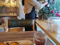 -山下面包坊(湖滨店)