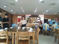 大堂-微山湖地锅城(天津总店)