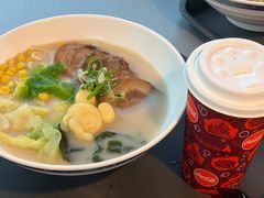 -皇室宴会厅(香港迪士尼乐园)