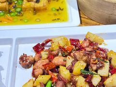 -隔壁老王·家常云南菜(花巷店)