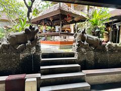 -Warung Babi Guling Ibu Oka 3