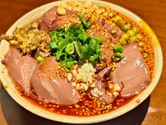 -谢老五跷脚牛肉·非遗传承店