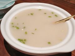 鱼汤-望湘园·洞庭渔宴(浦江欢乐颂店)