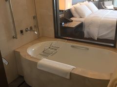 -舟山希尔顿酒店