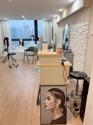 -卡诗亚女士隐形假发增发补发定制店