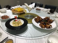 红烧乳鸽-光明招待所(邦凯科技园店)