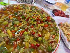 -海盗船. 龙虾烧烤. 酒馆