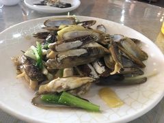 -鹏城人家海鲜酒家·23年老字号(较场尾店)