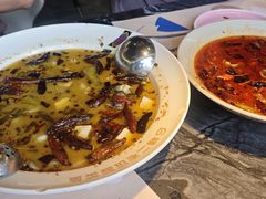 -桂二老坛酸菜鱼(三街两巷店)