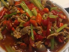 -独一佳老胡湘菜馆(矿山路店)