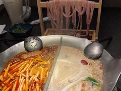 -湊湊火锅·茶憩(打浦桥日月光店)