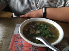 -东兴顺爆肚张