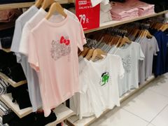 -优衣库(南京建邺万达广场店)