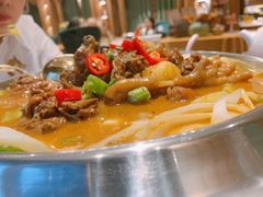 土豆焖仔鸡-甜阿姨·天台花园私房菜(万松园店)