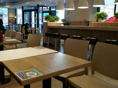 大堂-肯德基(亦庄上海沙龙店)