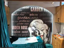 -尤米一站式美甲美睫