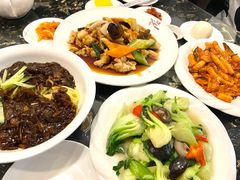-桃园中华料理炸酱面(燕儿岛路店)